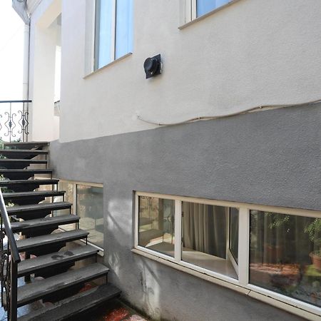 Aparthotel Rioni Kutaisi Exterior photo